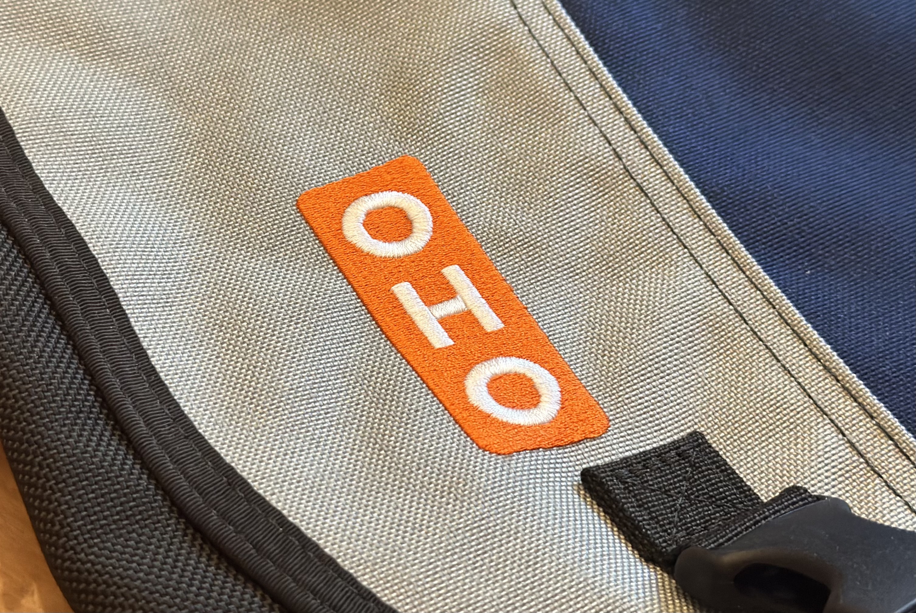 old oho logo on bag